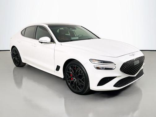 Verbier White 2023 Genesis G70 3.3T