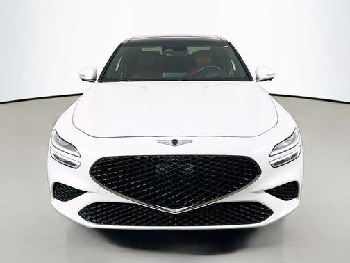 Verbier White 2023 Genesis G70 3.3T