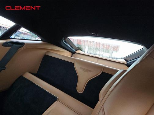 2020 Aston Martin Vantage Base