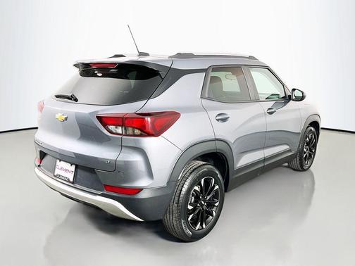 Satin Steel Metallic 2022 Chevrolet Trailblazer LT