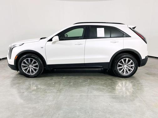 Crystal White Tri-Coat 2020 Cadillac XT4 Sport
