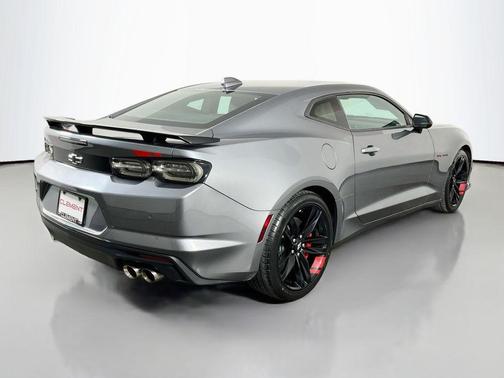 Satin Steel Metallic 2021 Chevrolet Camaro 2SS
