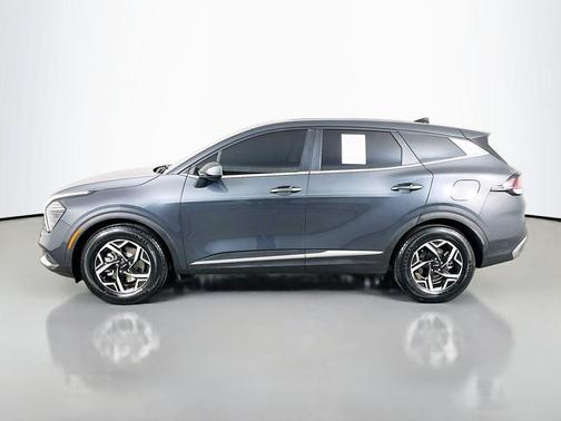 Gravity Gray 2024 Kia Sportage LX