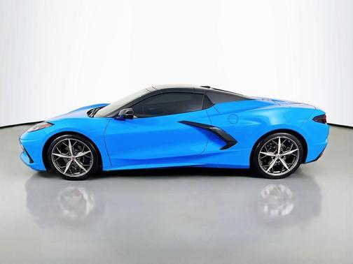 Rapid Blue 2021 Chevrolet Corvette Stingray w/3LT