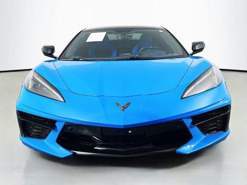 Rapid Blue 2021 Chevrolet Corvette Stingray w/3LT
