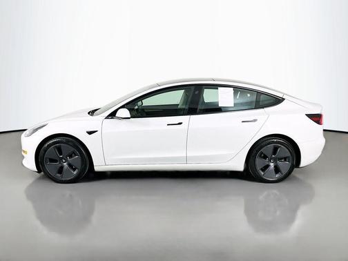 Pearl White Multi 2023 Tesla Model 3 Base