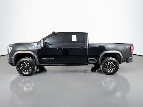 Onyx Black 2024 GMC Sierra 2500 AT4X
