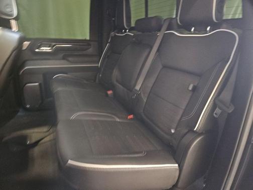 Onyx Black 2024 GMC Sierra 2500 AT4X