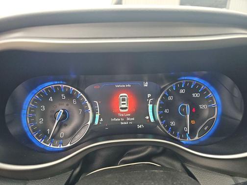 2023 Chrysler Pacifica Touring-L