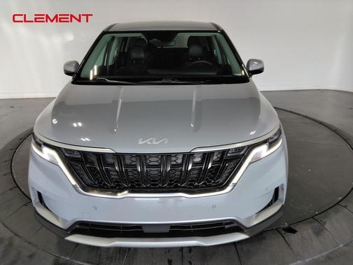 2024 Kia Carnival EX