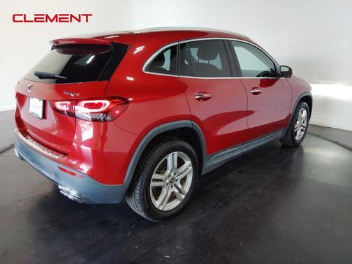 2021 Mercedes-Benz GLA 250 Base 4MATIC