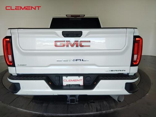 2023 GMC Sierra 2500 Denali