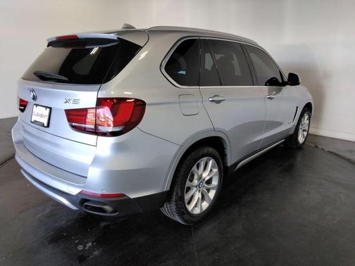 2015 BMW X5 xDrive50i