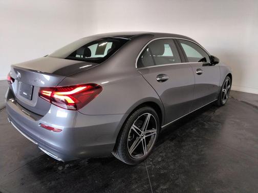 2022 Mercedes-Benz A-Class A 220 4MATIC