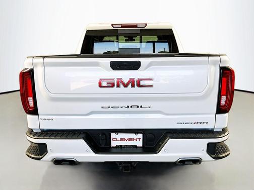 White Frost Tri-Coat 2021 GMC Sierra 1500 Denali