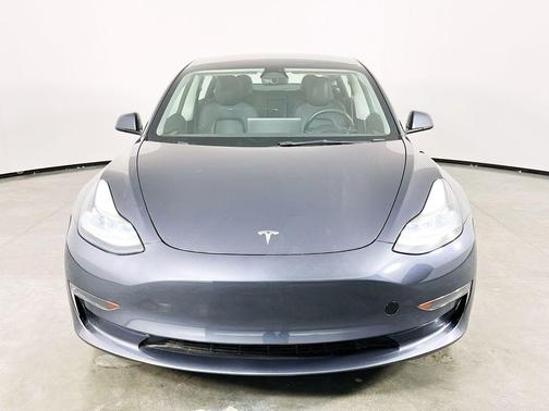 Midnight Silver Metallic 2023 Tesla Model 3 Base