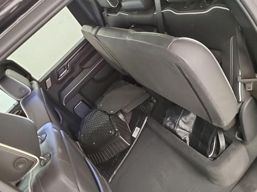 2025 GMC Sierra 2500 AT4X