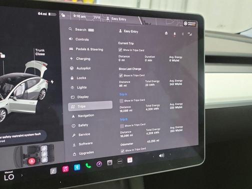 Pearl White Multi 2023 Tesla Model 3 Base