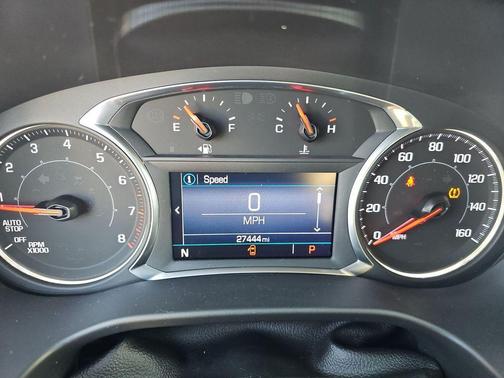 Summit White 2022 GMC Acadia SLE