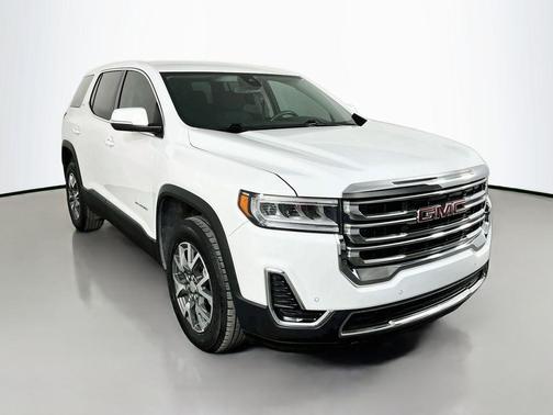 Summit White 2022 GMC Acadia SLE