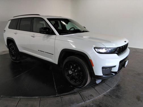 2024 Jeep Grand Cherokee L Laredo