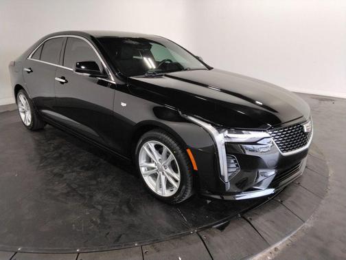 2023 Cadillac CT4 Luxury