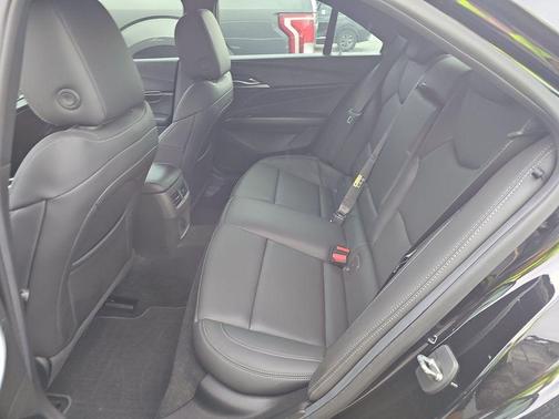 2023 Cadillac CT4 Luxury