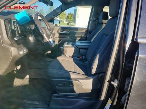 2022 GMC Sierra 1500 SLE