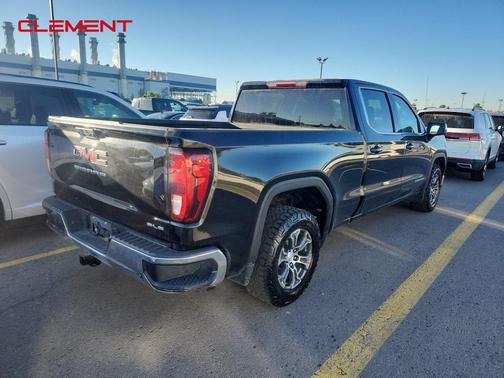 2022 GMC Sierra 1500 SLE