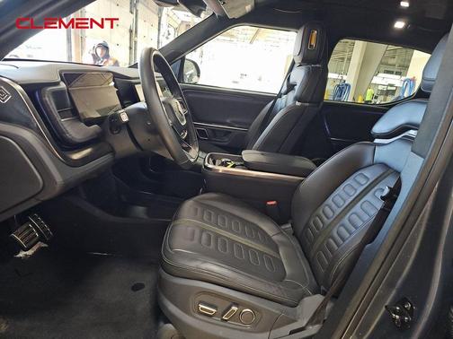 2023 Rivian R1T Adventure Quad Motor Large Pack