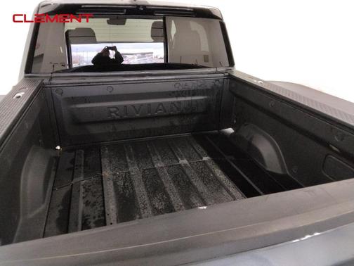 2023 Rivian R1T Adventure Quad Motor Large Pack