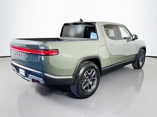 Launch Green 2022 Rivian R1T Launch Edition