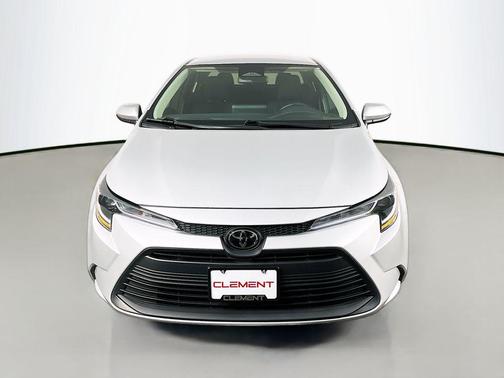 Classic Silver Metallic 2025 Toyota Corolla LE