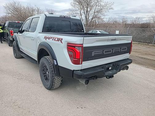 Avalanche 2024 Ford F-150 Raptor