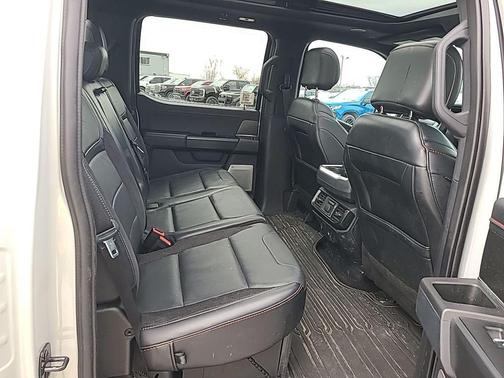 Avalanche 2024 Ford F-150 Raptor