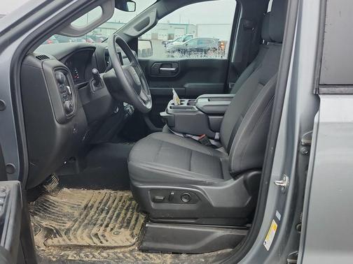 Sterling Gray Metallic 2024 Chevrolet Silverado 1500 Custom