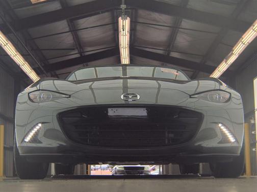 Machine Gray Metallic 2022 Mazda MX-5 Miata Grand Touring