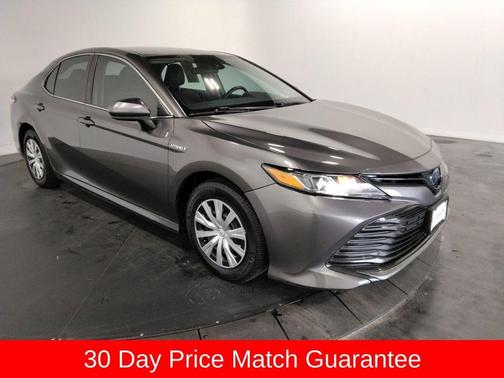 2020 Toyota Camry Hybrid LE