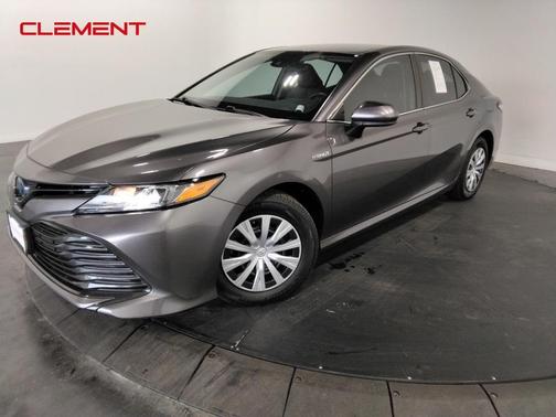 2020 Toyota Camry Hybrid LE