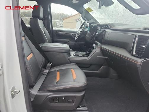 2025 GMC Sierra 2500 AT4