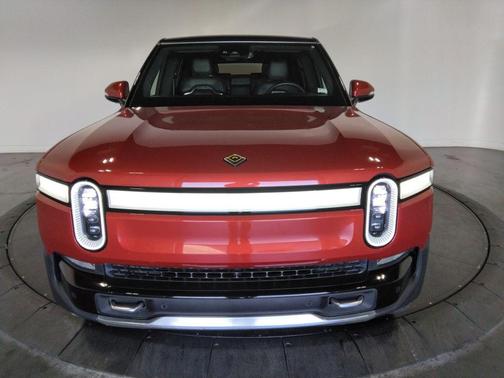 2023 Rivian R1S Launch Edition
