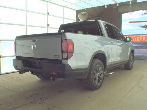 2023 Honda Ridgeline Sport