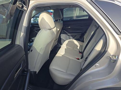 Platinum Quartz Metallic 2023 Mazda CX-30 2.5 S Preferred Package