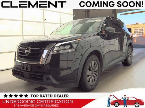 2023 Nissan Pathfinder SV
