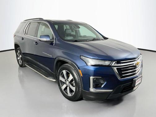 Northsky Blue Metallic 2023 Chevrolet Traverse LT Leather
