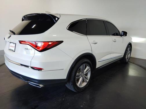 2022 Acura MDX Base