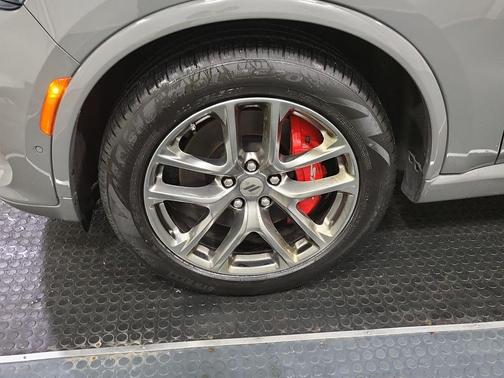 Destroyer Gray Clearcoat 2024 Dodge Durango R/T