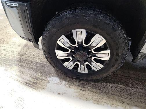 2024 GMC Sierra 2500 Denali