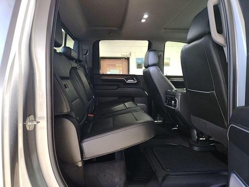 2024 GMC Sierra 2500 Denali