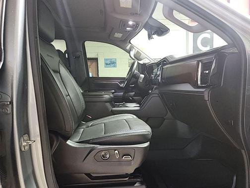 2024 GMC Sierra 2500 Denali